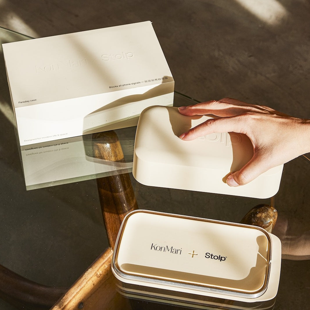 Stolp® x KonMari Phone Box