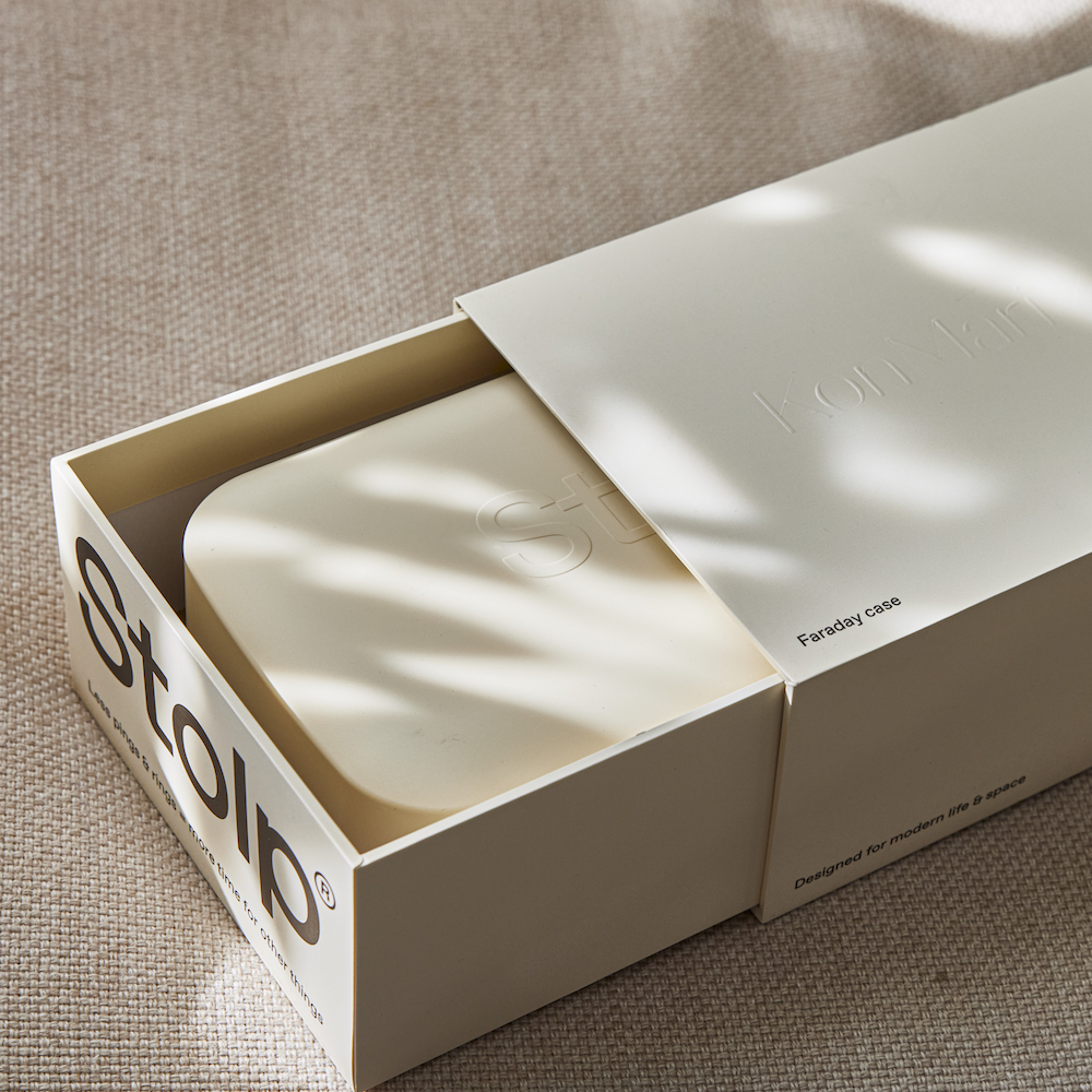 Stolp® x KonMari Phone Box